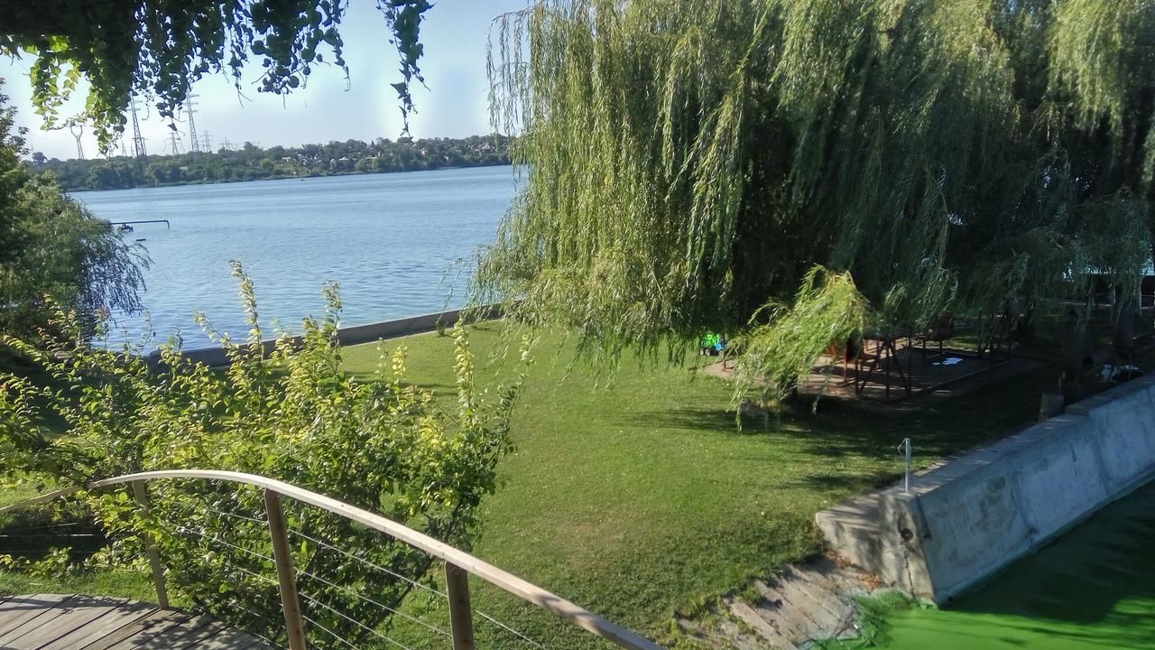 Виллы Дом у реки c видом на разлив Самары Днепр